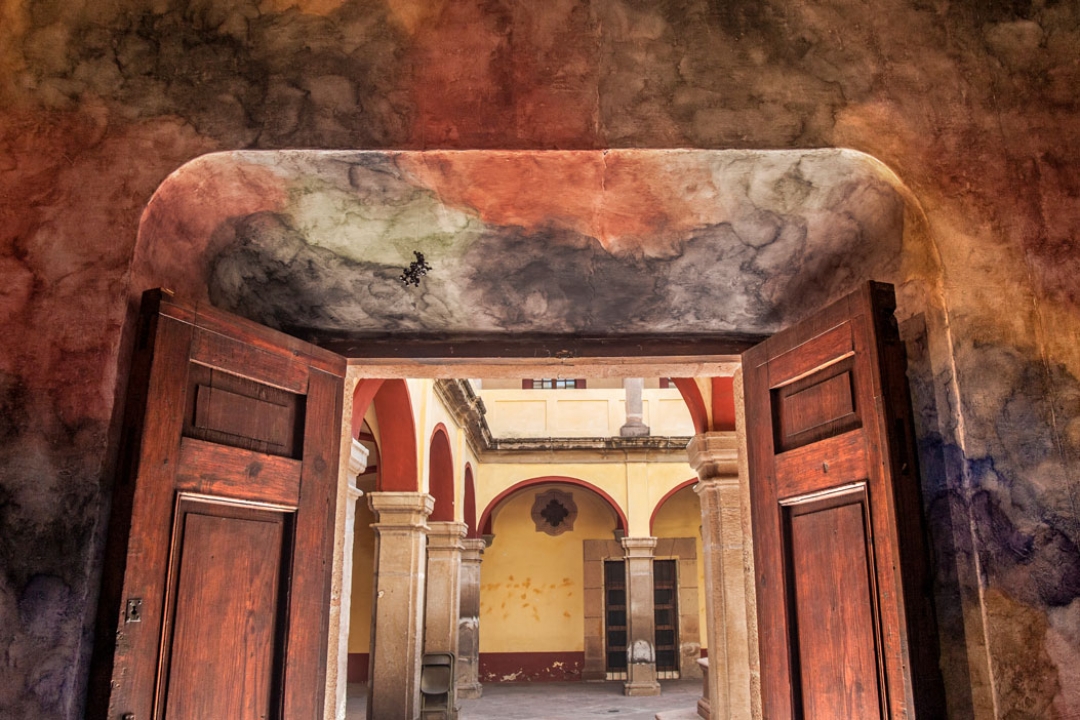 http://www.store.mirunadragan.com/files/gimgs/th-58_IMG_0992_Inside_Out_W.jpg